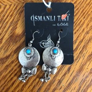 Handmade earrings with bow